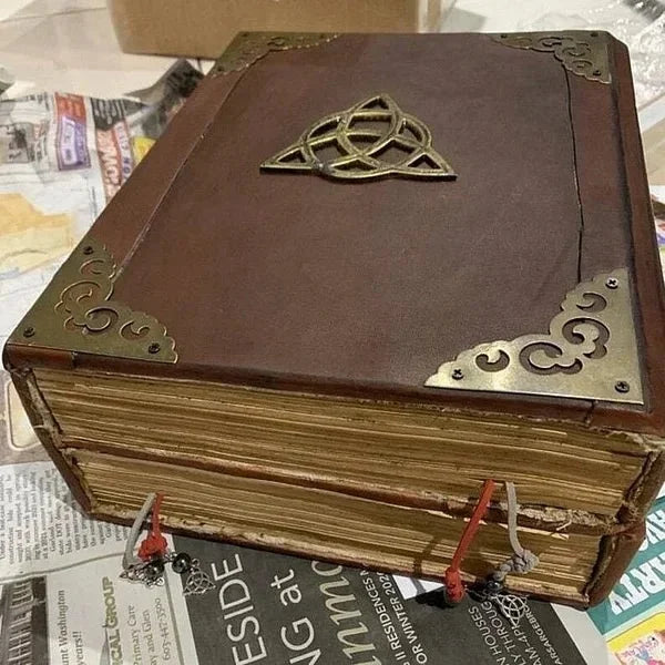Charmed Book Of Shadows - Spell-book Vintage Green